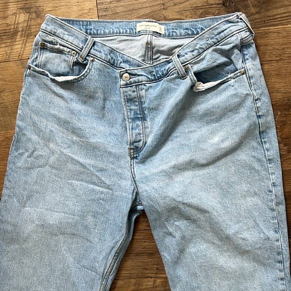 Abercrombie & Fitch Cross Button The Dad High Rise Jean 33/16 - Picture 7 of 11